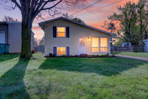 Photo of 5837 Stratford Drive, Portage, MI 49024 (MLS # 26017324)