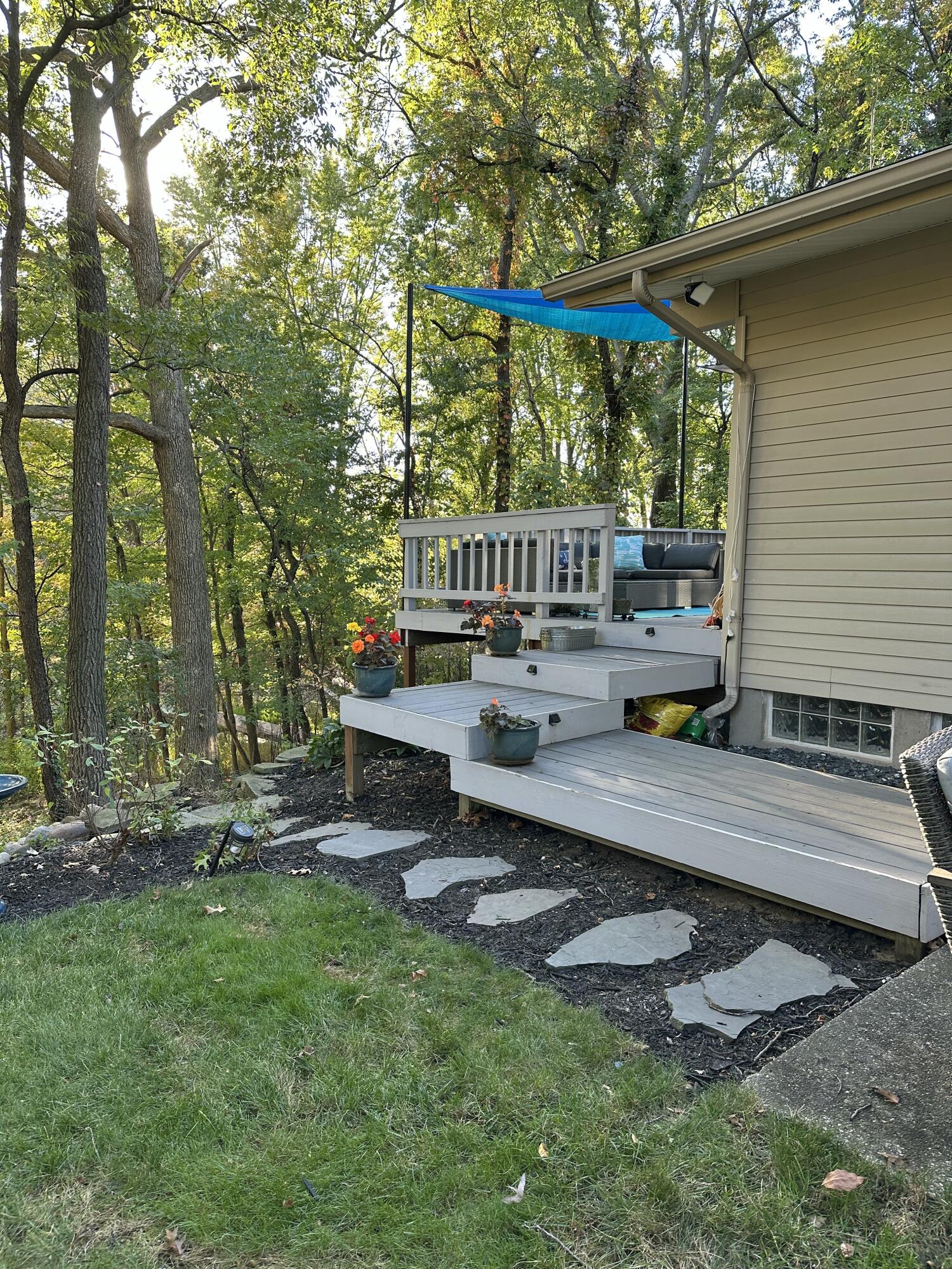 Grand Rapids, Michigan 49546, United States, 3 Bedrooms Bedrooms, ,2 BathroomsBathrooms,Residential,Active,231918