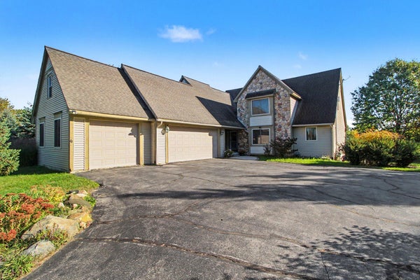 5983 MUNGER RD, YPSILANTI, MI 48197 - Image dcdefef286aa4b85da9e9b2aa3751838/386815884