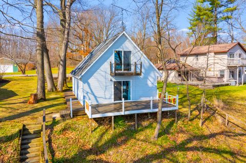 27965 North Street Gobles MI 49055