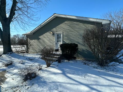 Photo of 14915 W Michigan Avenue, Marshall, MI 49068 (MLS # 26006102)