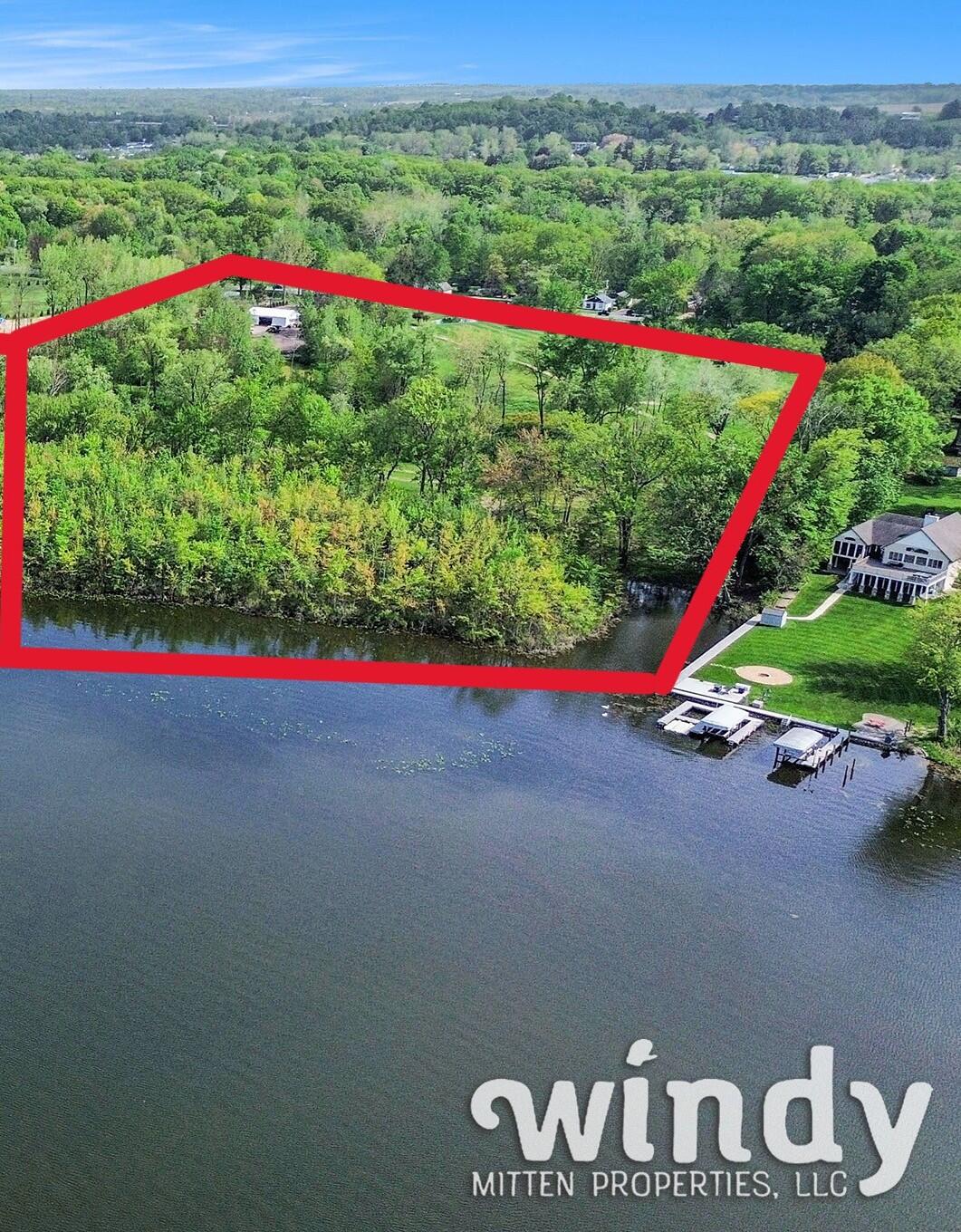 7197 Paw Paw Ave