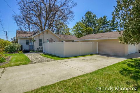 622 Quarterline Street, Newaygo, MI 49337 - MLS#: 25020869
