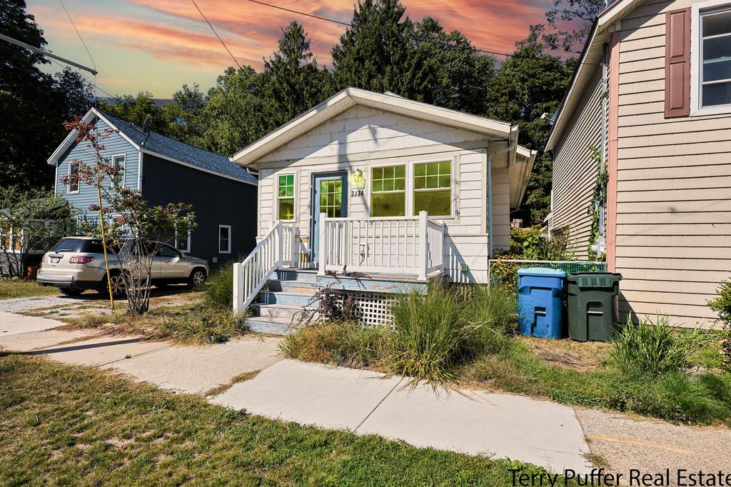 Photo of 3334 Wilcox Avenue, Muskegon, MI 49441 (MLS # 25050852)