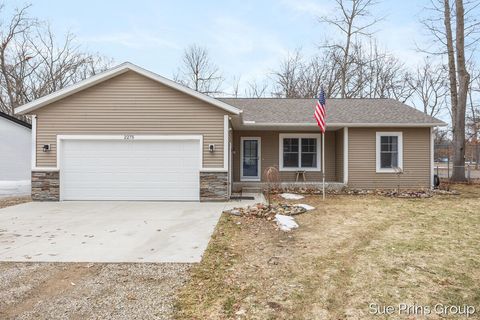 2275 Shorrock Street Muskegon MI 49442