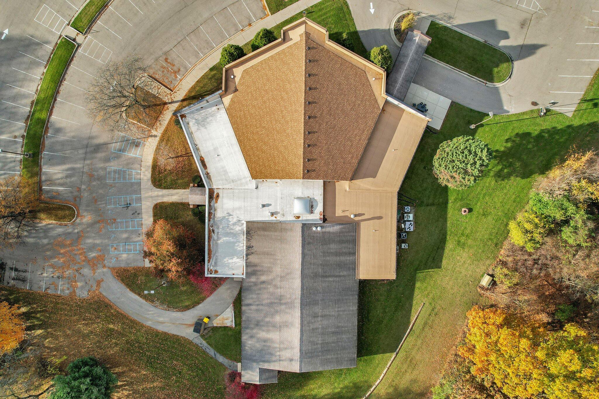 2300 Lake Lansing Road