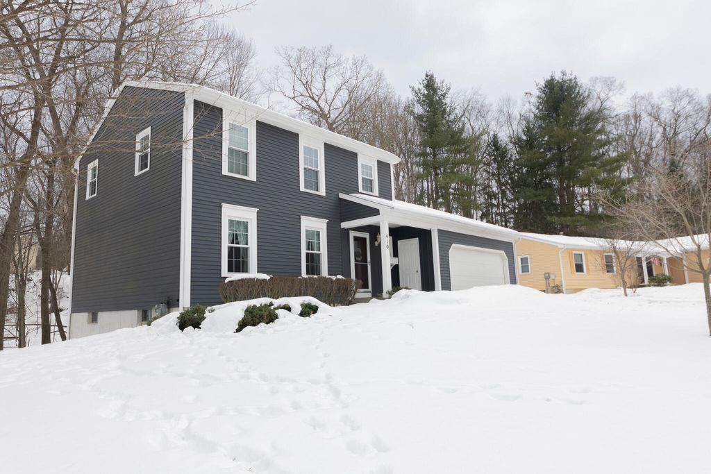 Photo of 410 Adaway Avenue SE, Ada, MI 49301 (MLS # 26008366)