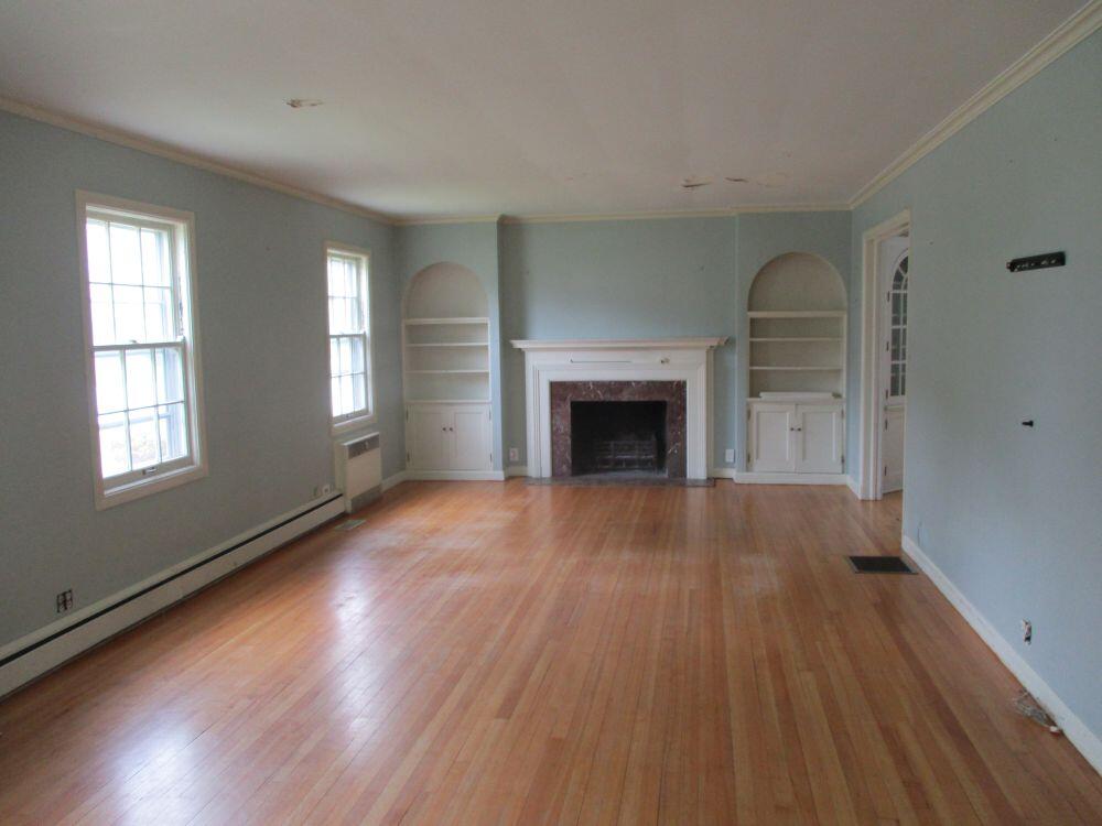 820 Elm Street
