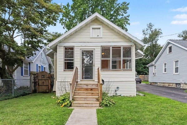 114 FOSTER AVE, BATTLE CREEK, MI 49015 - Image ddd3a9ed37ee45ce224b7ee2c05d8e5c/3986977944
