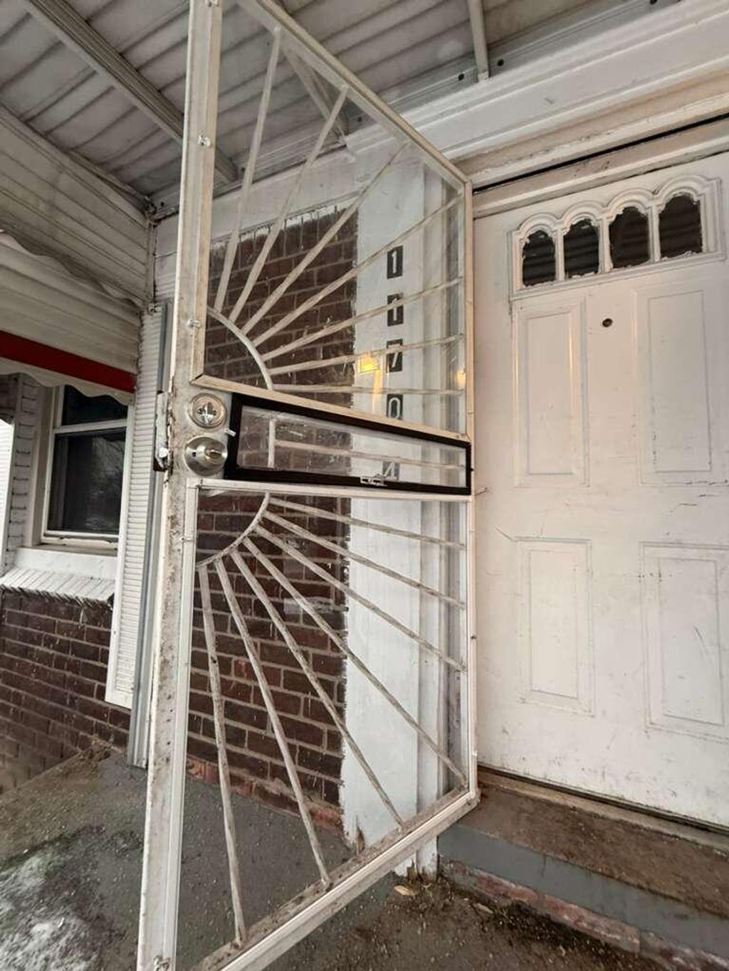 Photo of 11704 Greenview Avenue, Detroit, MI 48228 (MLS # 26005096)