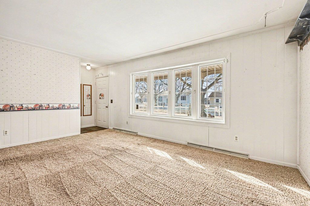 Photo of 718 S Douglas Avenue, Three Rivers, MI 49093 (MLS # 26005140)