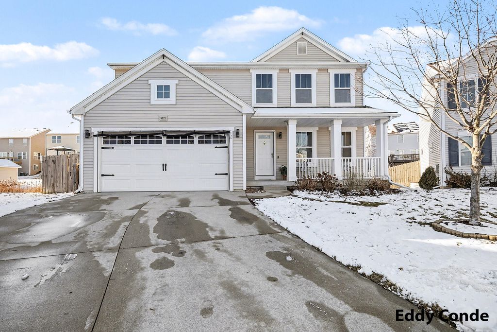 Photo of 5921 Kiverton Ridge Drive SE, Kentwood, MI 49508 (MLS # 26005672)