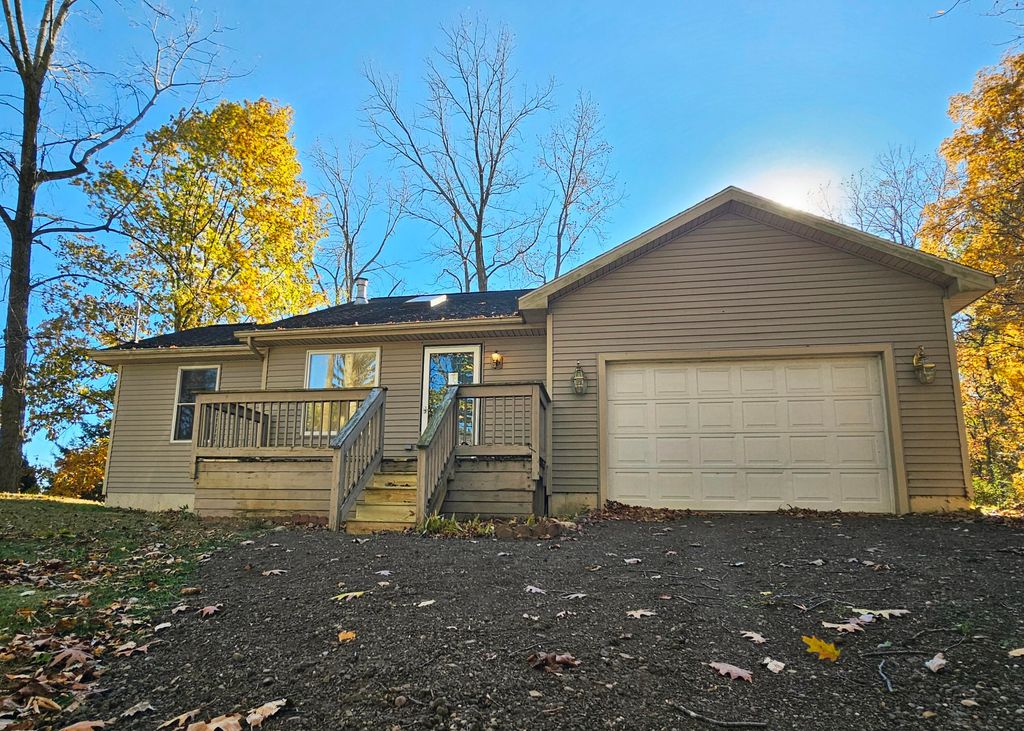 Photo of 13745 Grandview Drive, Cement City, MI 49233 (MLS # 25056333)
