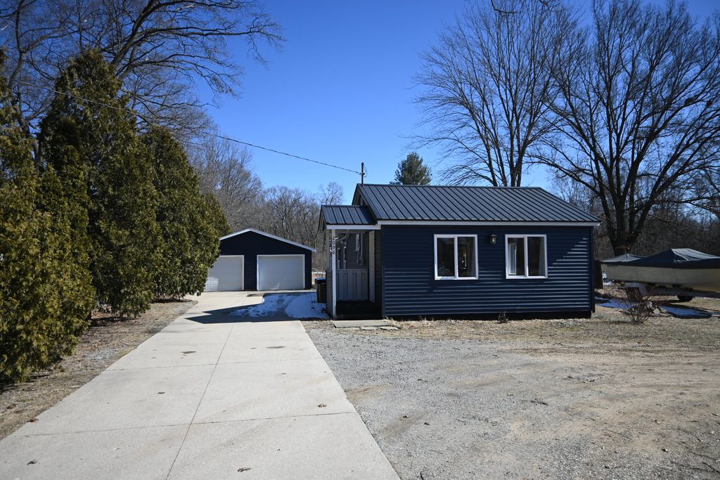 Photo of 2096 S Mill Iron Road, Muskegon, MI 49442 (MLS # 26007663)