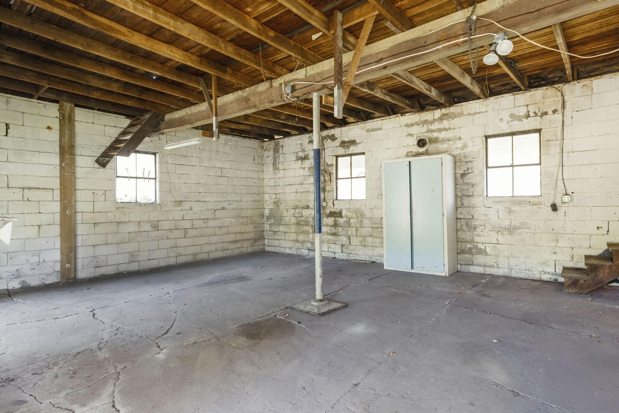 New Buffalo, Michigan 49117, United States, 4 Bedrooms Bedrooms, ,2 BathroomsBathrooms,Residential,Active,225476