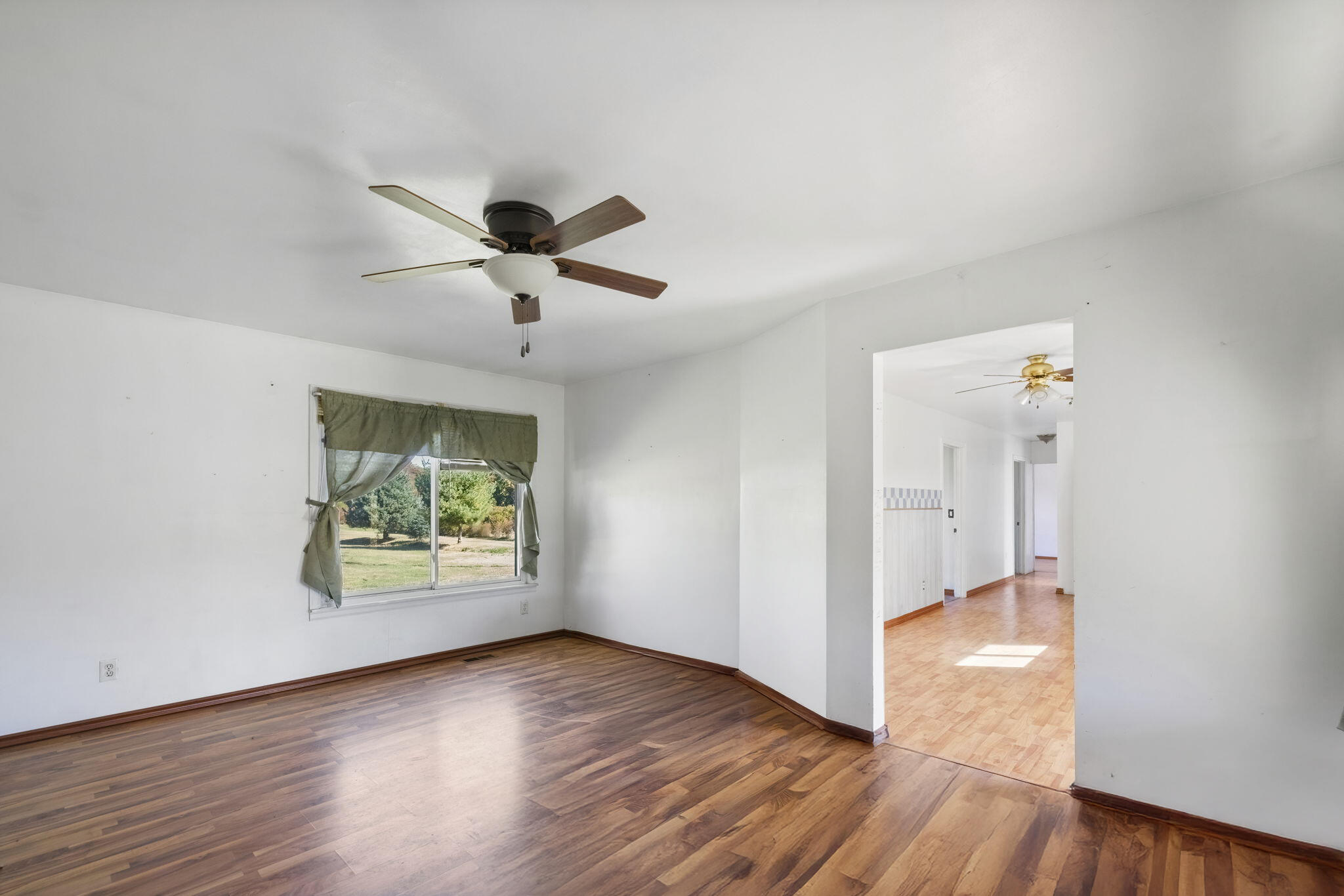 New Buffalo, Michigan 49117, United States, 4 Bedrooms Bedrooms, ,2 BathroomsBathrooms,Residential,Active,225476