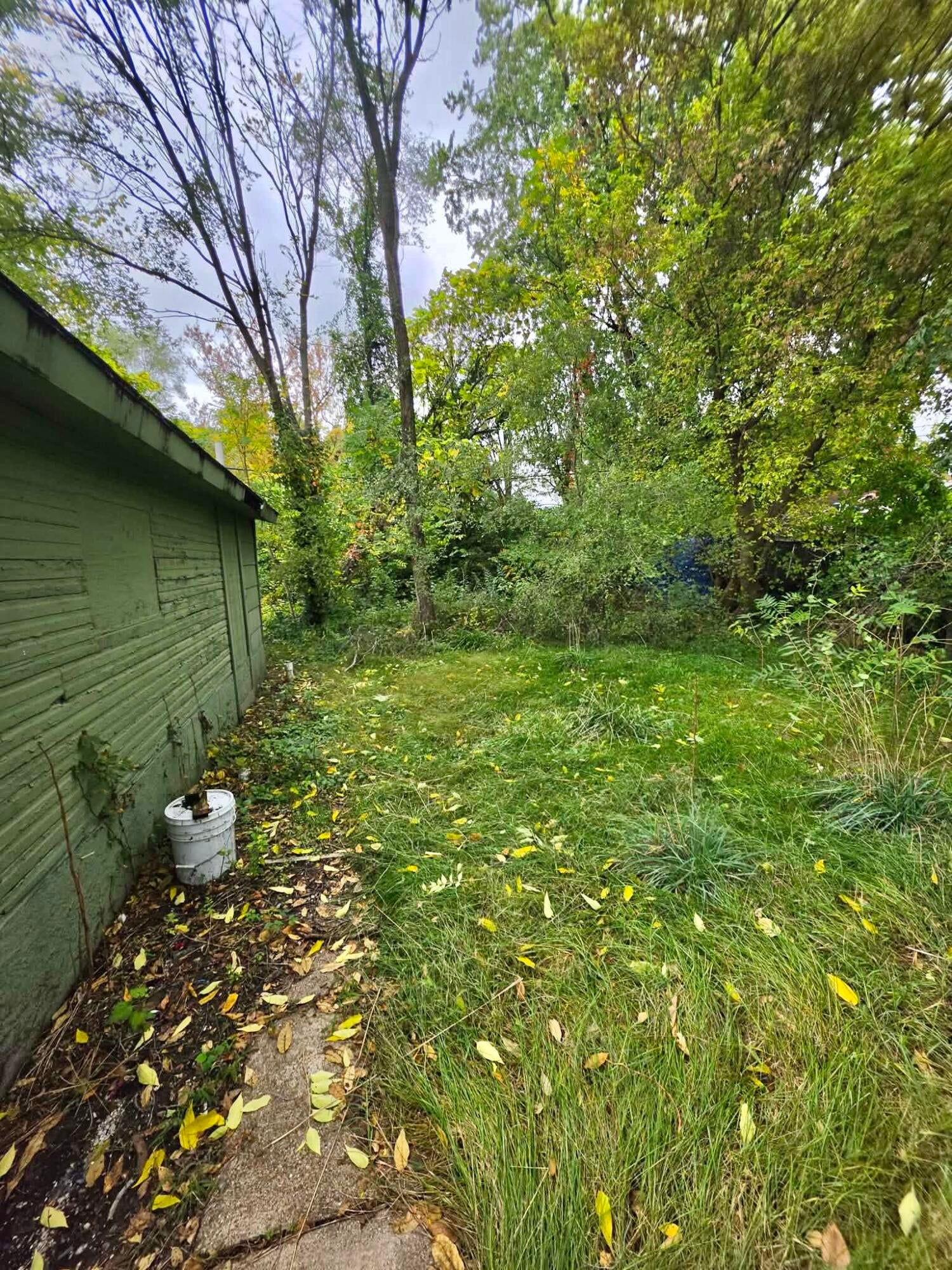 1069 E Main Street