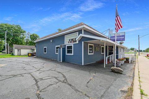 69213 M-62 Edwardsburg MI 49112