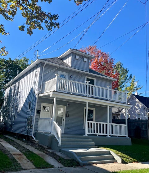 Photo for 511 Emerald Avenue NE