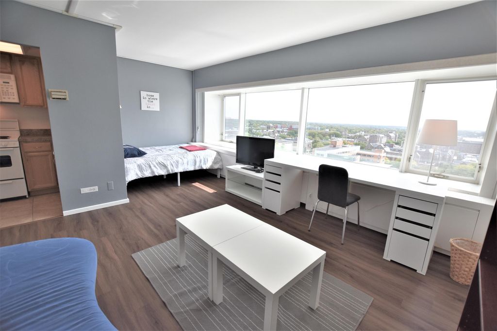 Photo of 555 E William Street #16K, Ann Arbor, MI 48104 (MLS # 26005753)