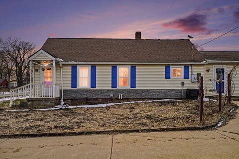 Photo of 15394 Devereaux Road, Albion, MI 49224 (MLS # 26007282)