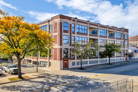 Photo for 109 W Washington