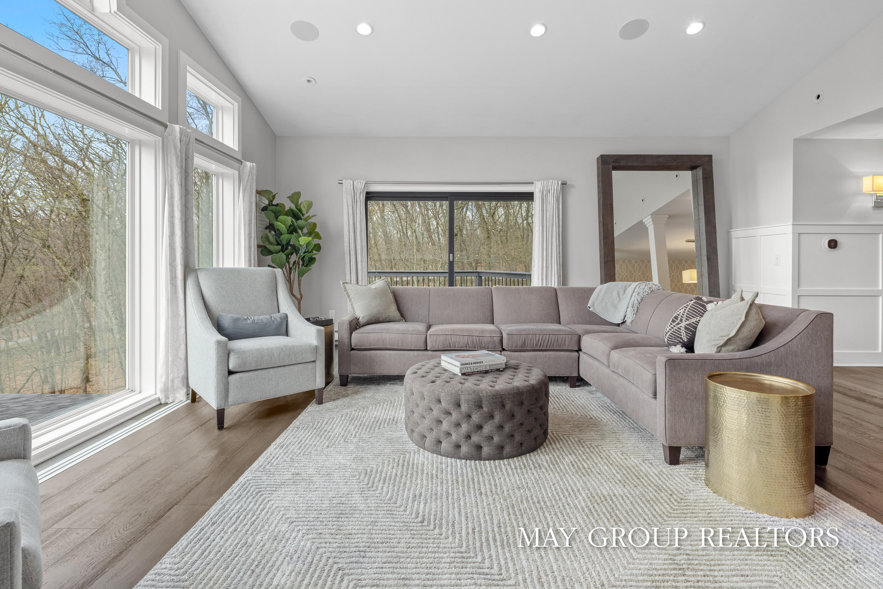 Ada, Michigan, 49301, United States, 3 Bedrooms Bedrooms, ,4 BathroomsBathrooms,Residential,Active,2041658