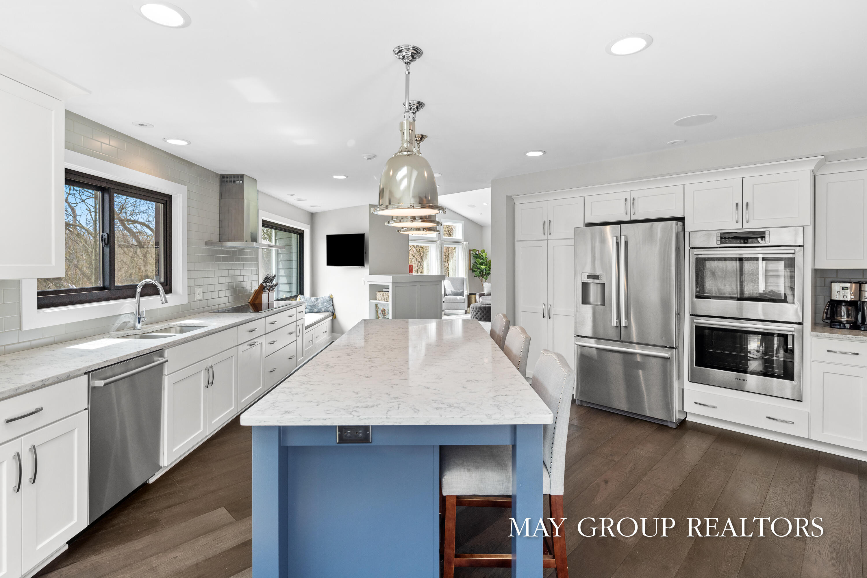 Ada, Michigan, 49301, United States, 3 Bedrooms Bedrooms, ,4 BathroomsBathrooms,Residential,Active,2041658
