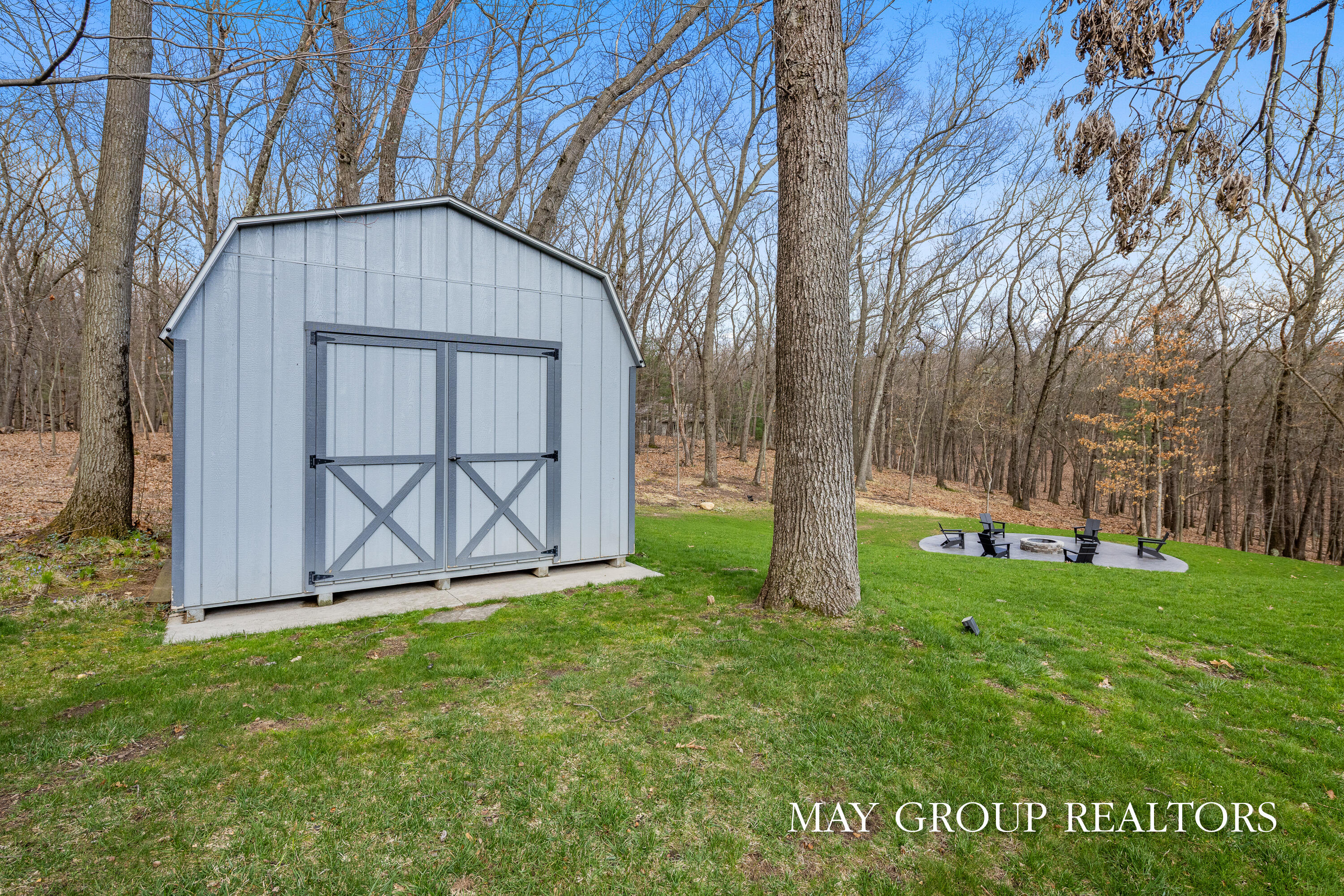 Ada, Michigan, 49301, United States, 3 Bedrooms Bedrooms, ,4 BathroomsBathrooms,Residential,Active,2041658
