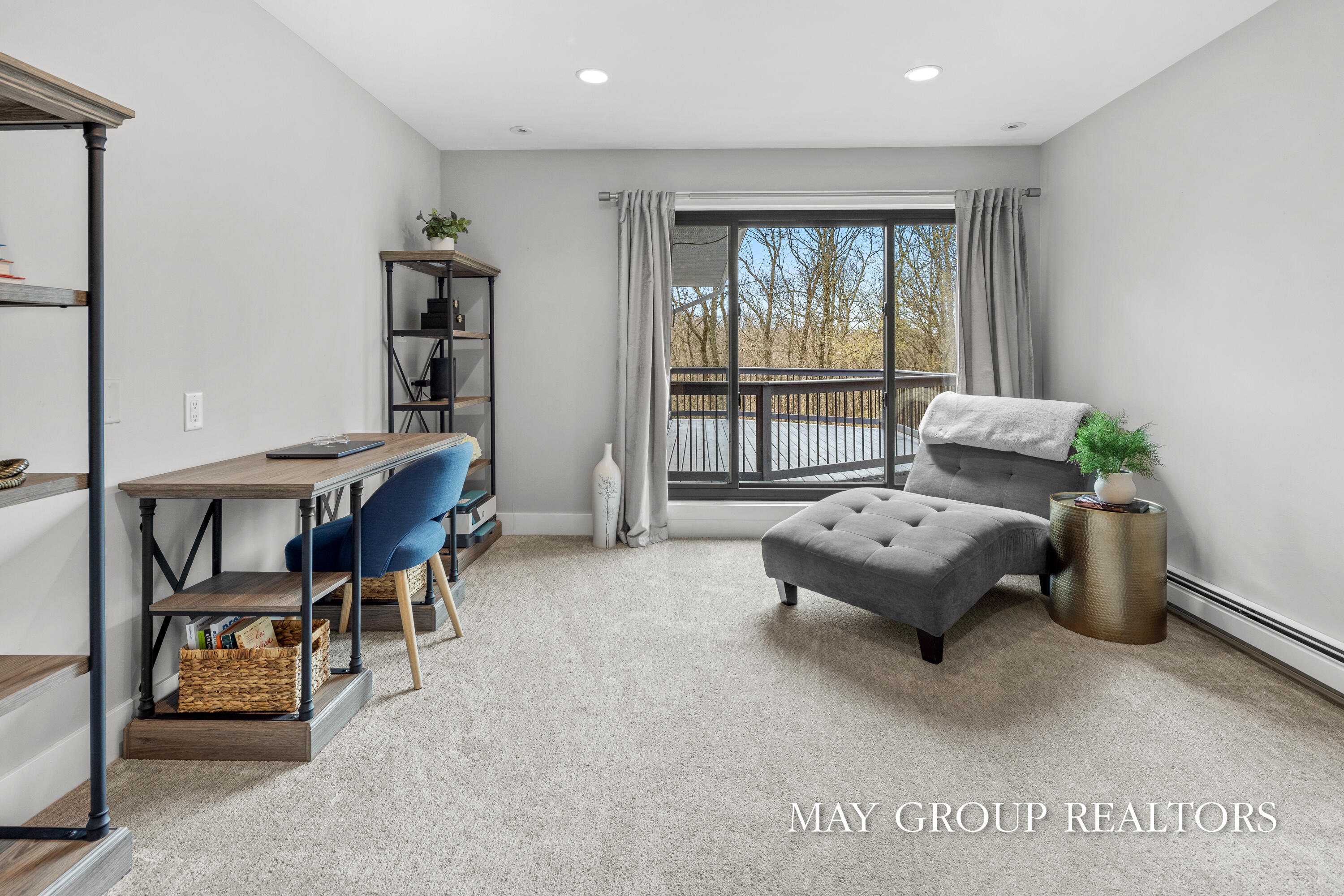 Ada, Michigan, 49301, United States, 3 Bedrooms Bedrooms, ,4 BathroomsBathrooms,Residential,Active,2041658
