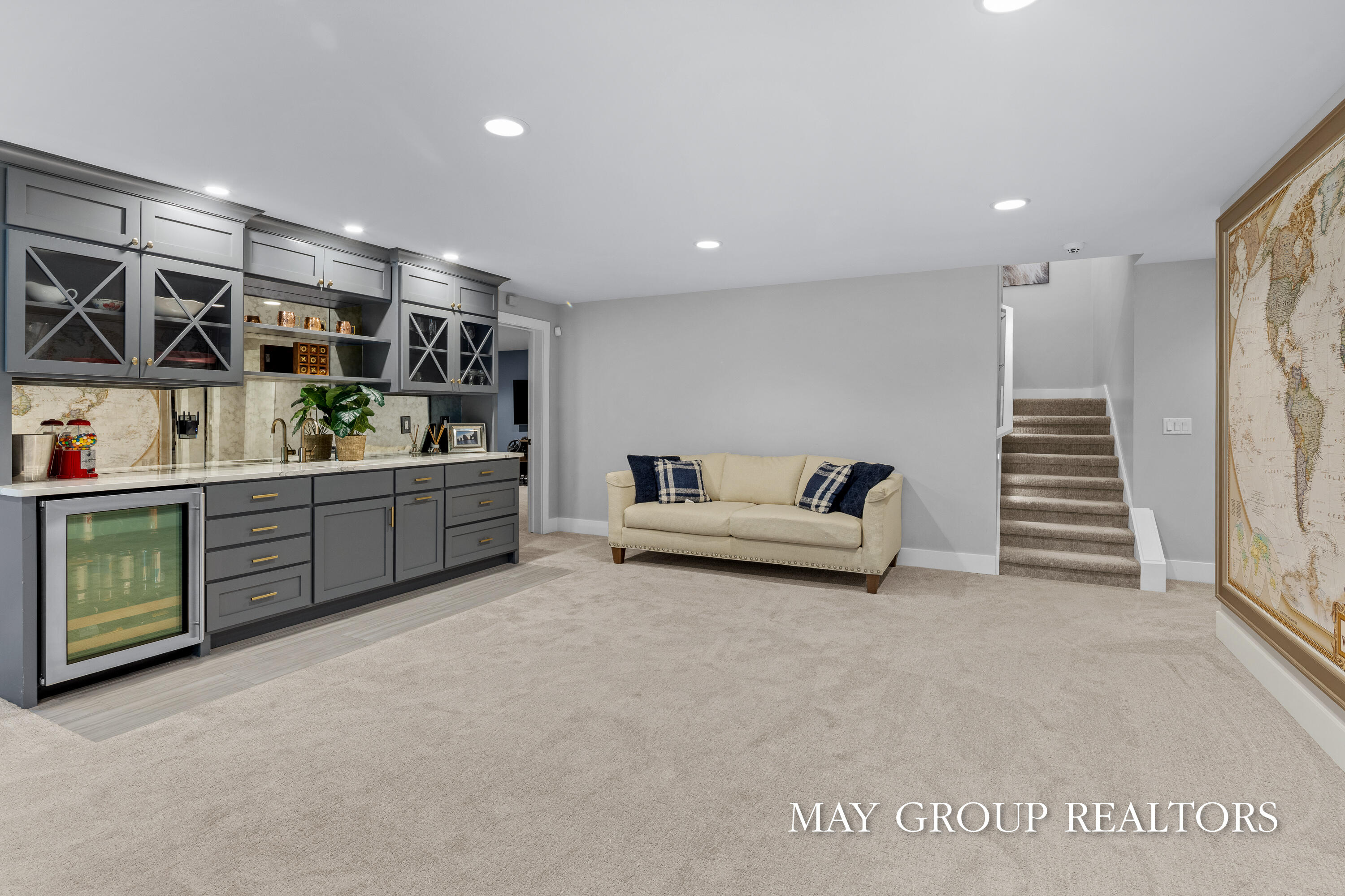 Ada, Michigan, 49301, United States, 3 Bedrooms Bedrooms, ,4 BathroomsBathrooms,Residential,Active,2041658