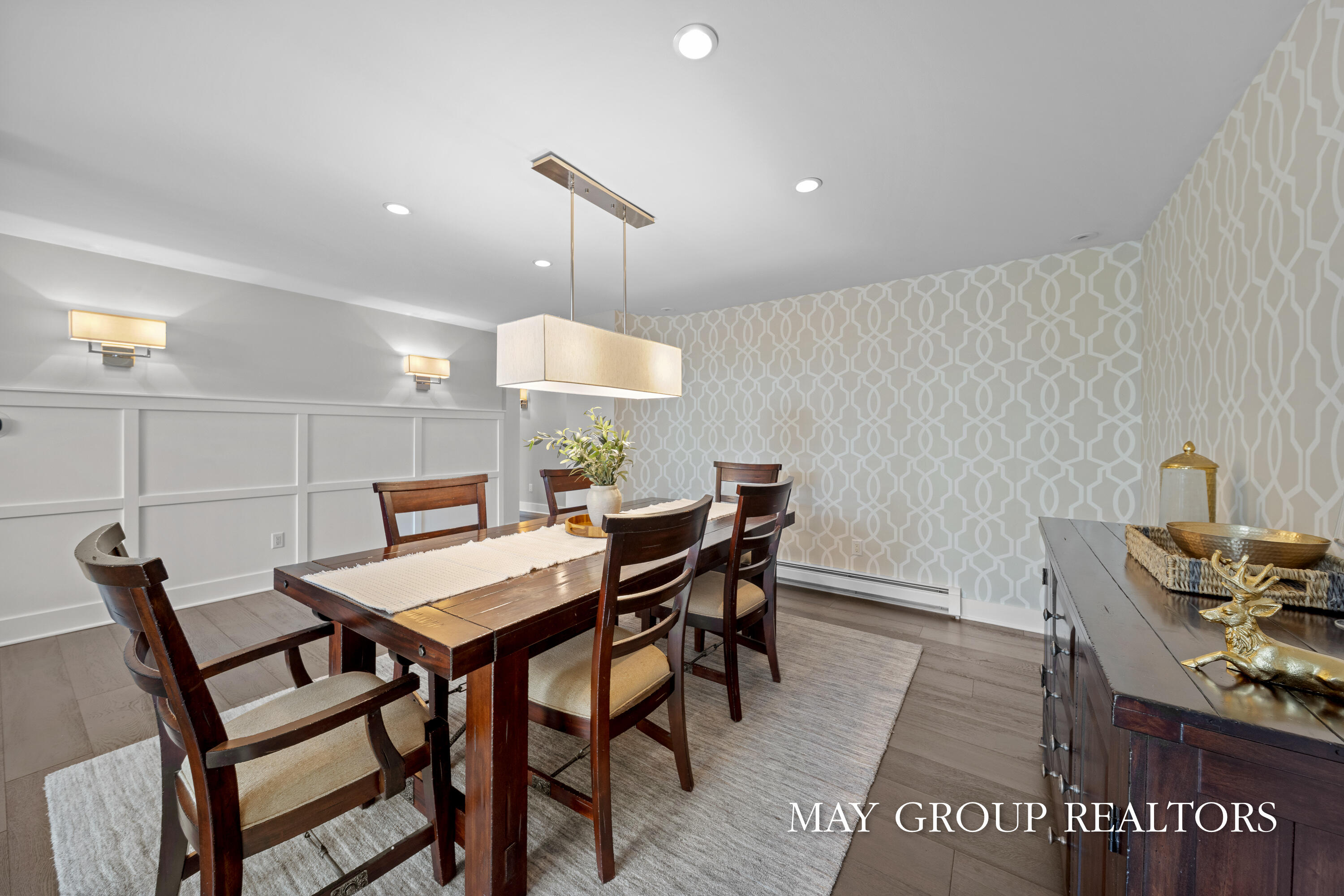 Ada, Michigan, 49301, United States, 3 Bedrooms Bedrooms, ,4 BathroomsBathrooms,Residential,Active,2041658
