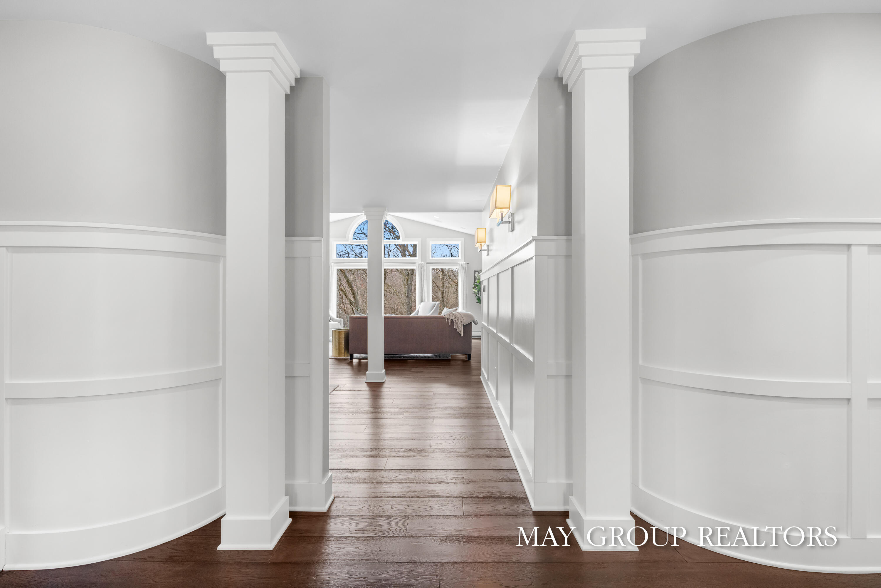 Ada, Michigan, 49301, United States, 3 Bedrooms Bedrooms, ,4 BathroomsBathrooms,Residential,Active,2041658