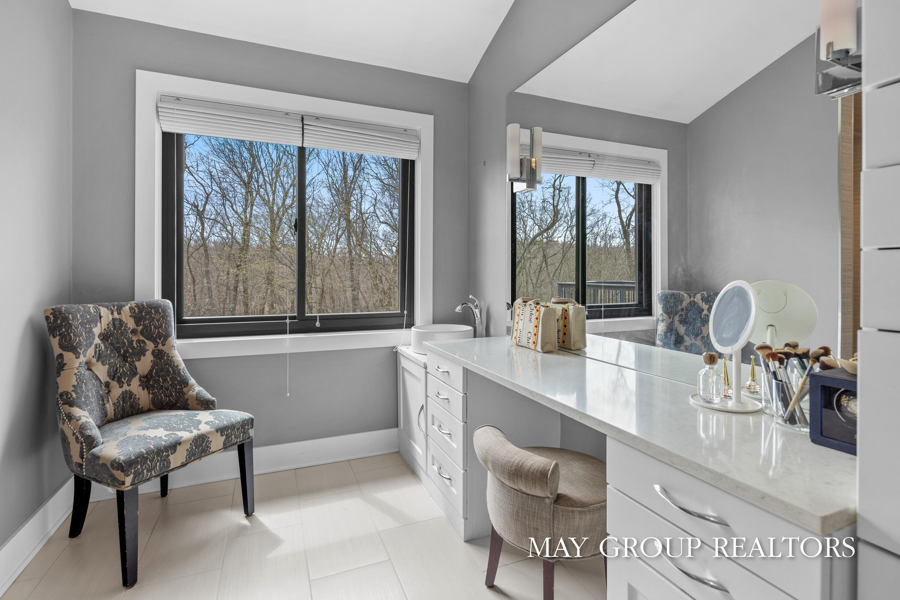 Ada, Michigan, 49301, United States, 3 Bedrooms Bedrooms, ,4 BathroomsBathrooms,Residential,Active,2041658
