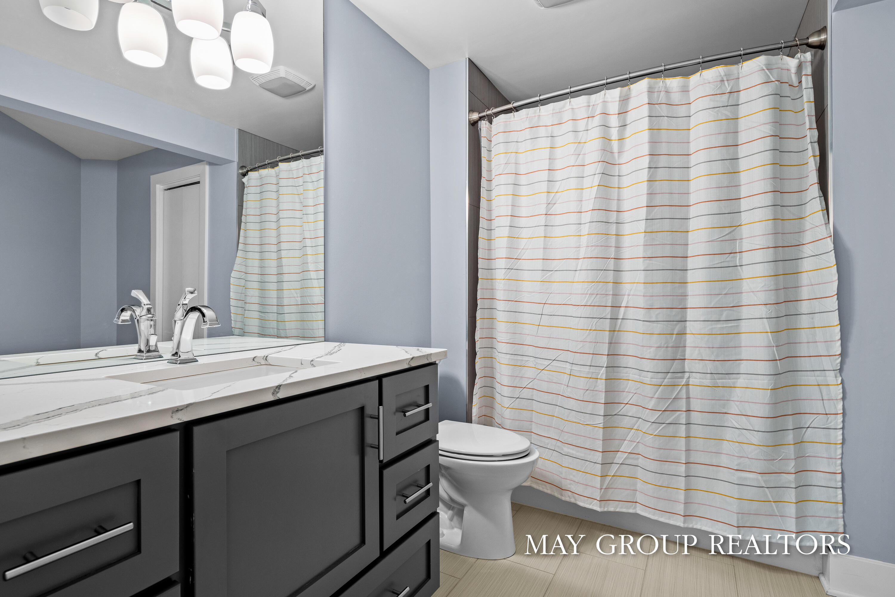 Ada, Michigan, 49301, United States, 3 Bedrooms Bedrooms, ,4 BathroomsBathrooms,Residential,Active,2041658