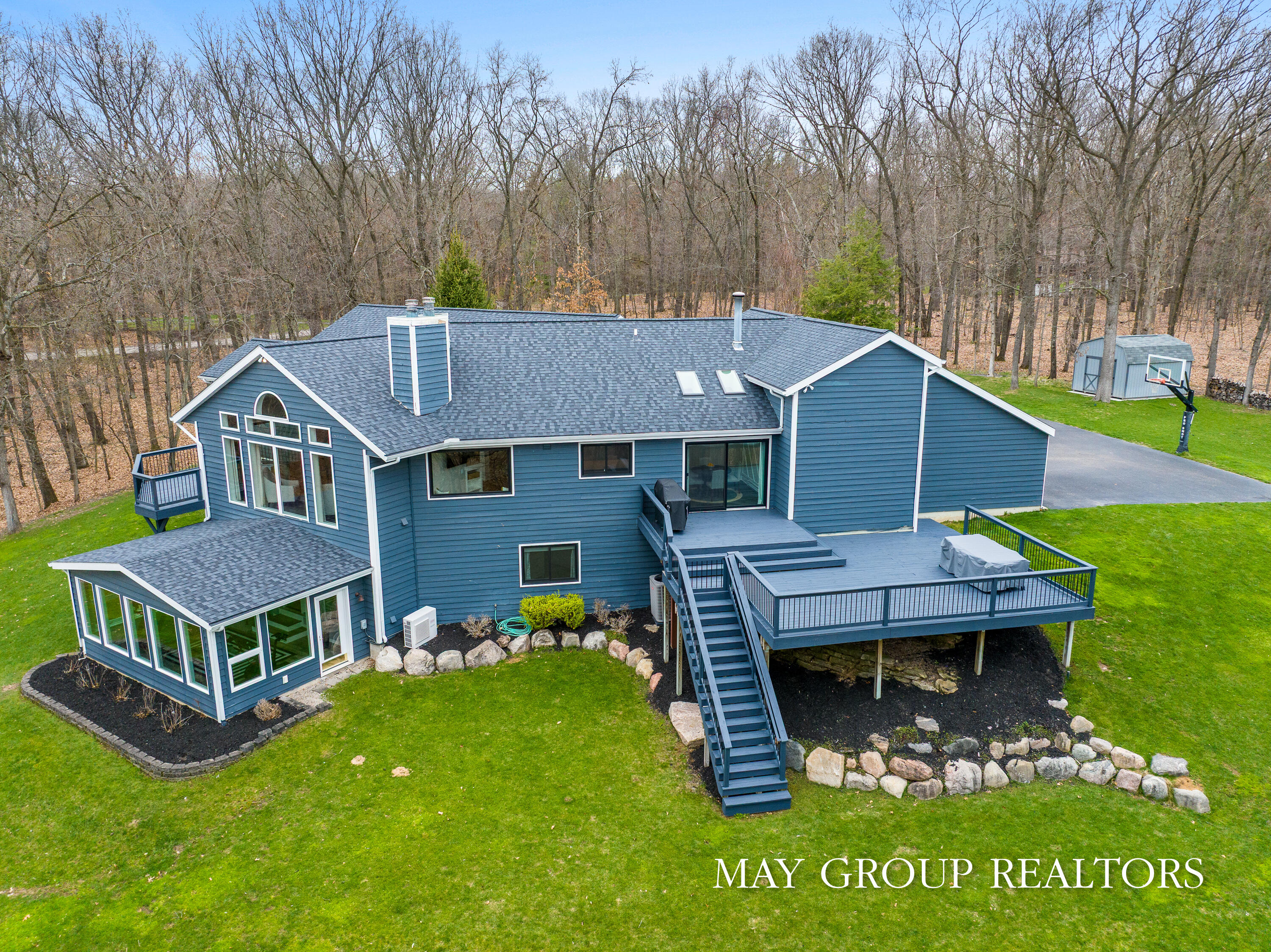 Ada, Michigan, 49301, United States, 3 Bedrooms Bedrooms, ,4 BathroomsBathrooms,Residential,Active,2041658