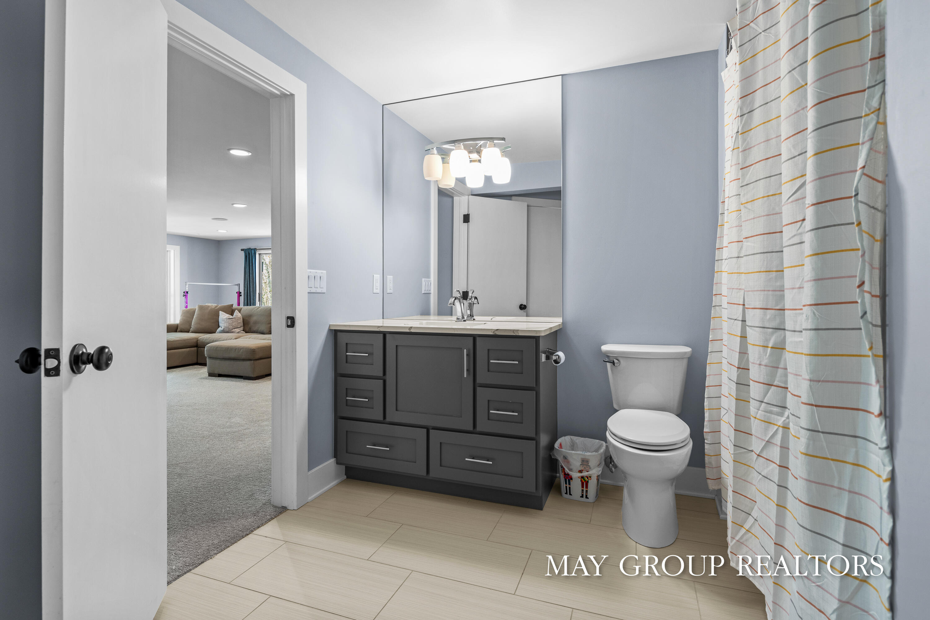 Ada, Michigan, 49301, United States, 3 Bedrooms Bedrooms, ,4 BathroomsBathrooms,Residential,Active,2041658