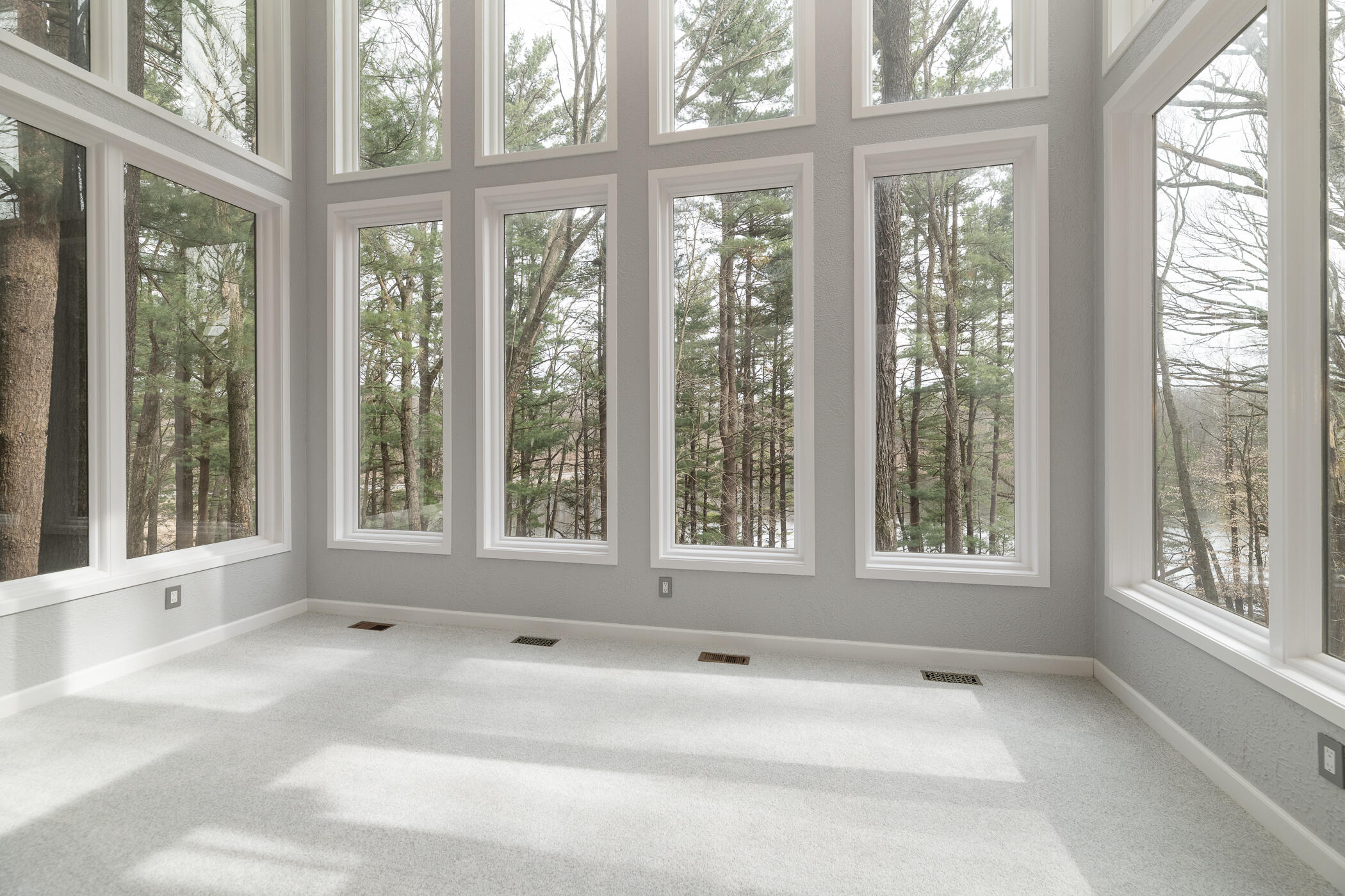 7129 Lakeridge Place