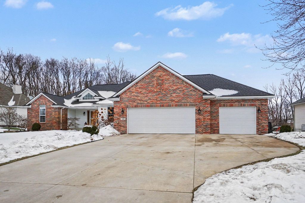 Photo of 191 Turnberry Lane, Battle Creek, MI 49015 (MLS # 26005150)