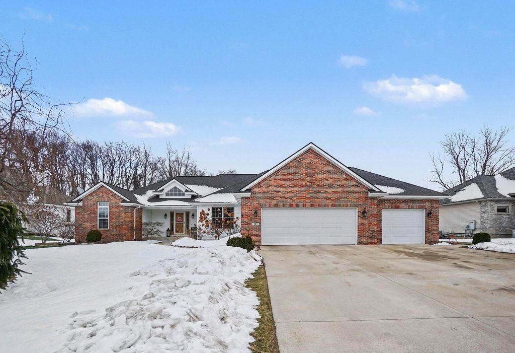 Photo of 191 Turnberry Lane, Battle Creek, MI 49015 (MLS # 26005150)