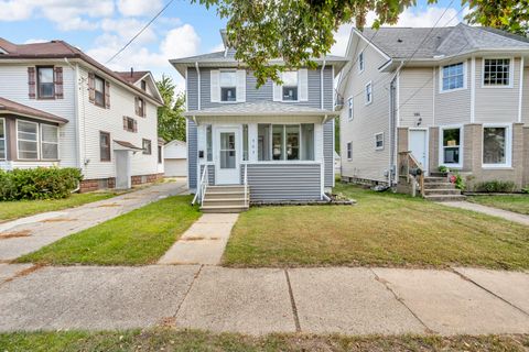 Photo of 503 N Pleasant Street, Jackson, MI 49202 (MLS # 26005267)