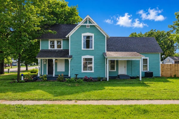 102 PINE ST, PAW PAW, MI 49079 - Image dfe09af2bb3f34c32f6a78d0745fc84b/882929490