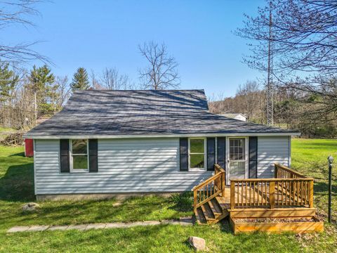 Photo of 9080 Roosevelt Road, Holton, MI 49425 (MLS # 26017653)
