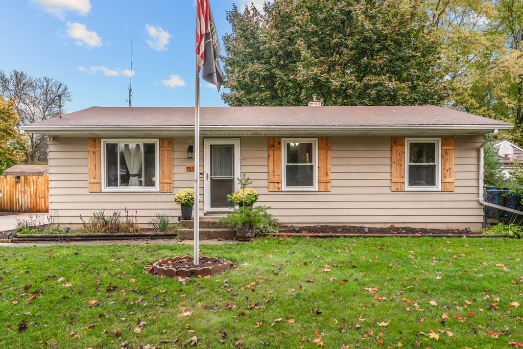 Photo of 134 Gaylord Drive, Rockford, MI 49341 (MLS # 25054516)