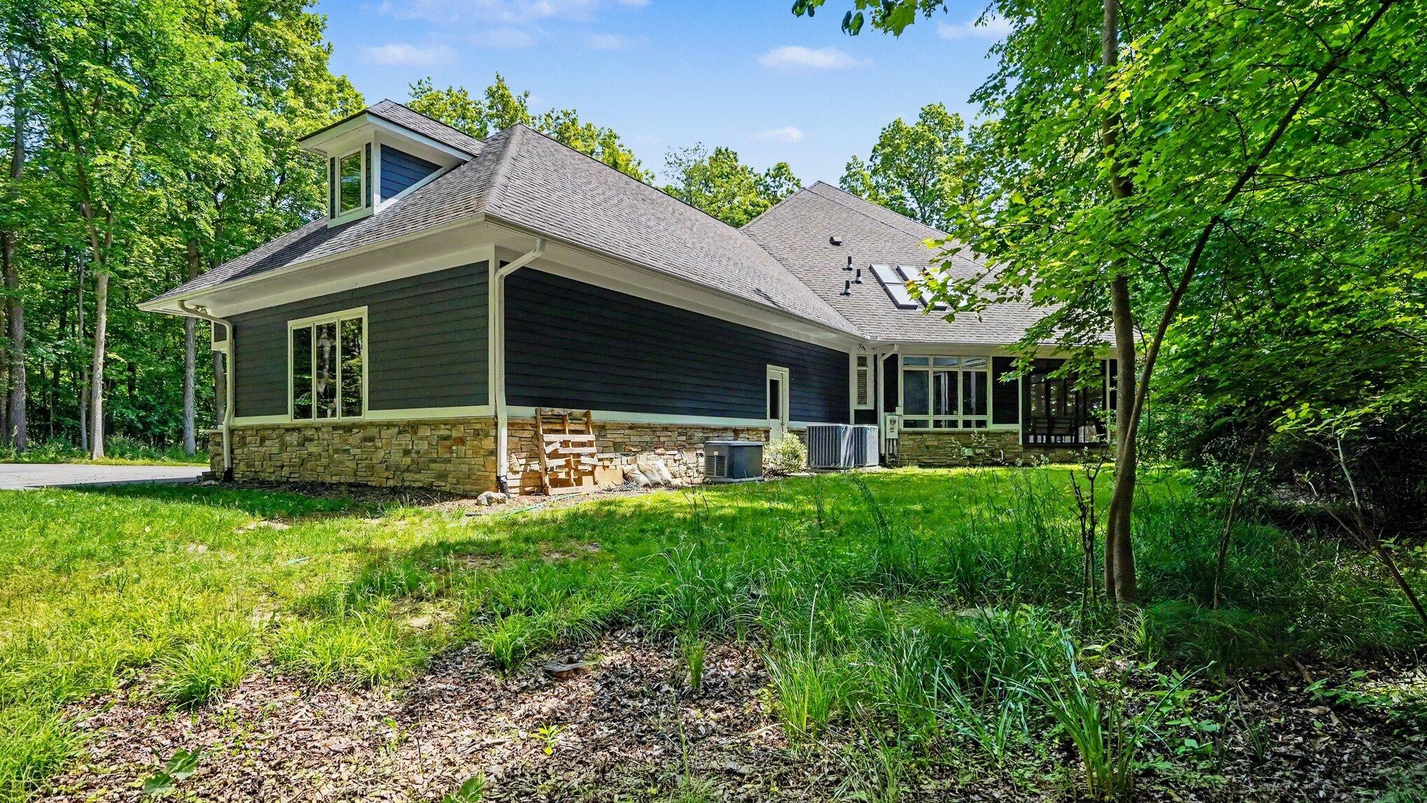 6311 Cobblestone Lane