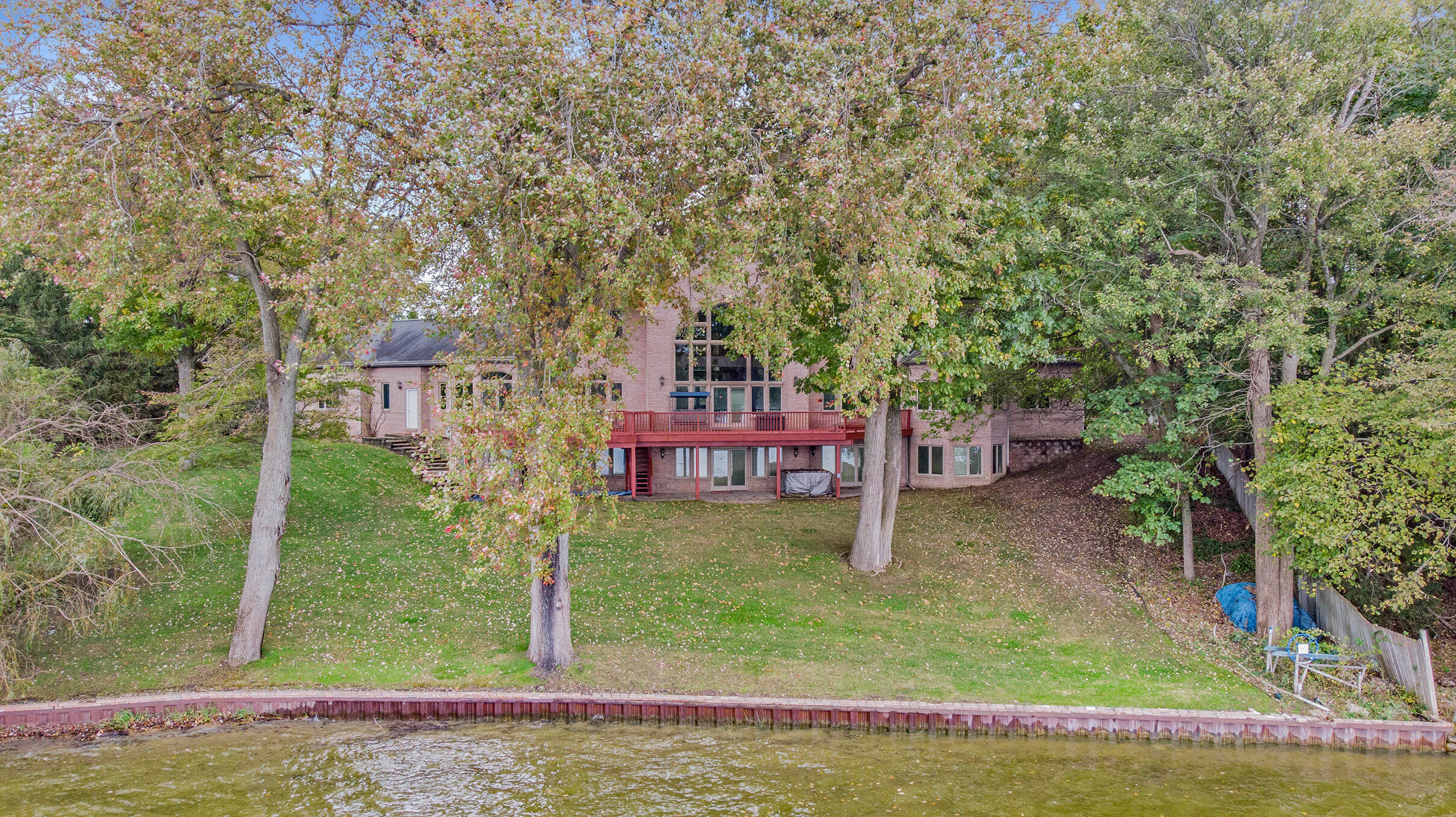 6076 Browns Lake Road