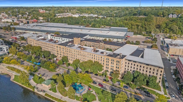 940 MONROE AVE NW UNIT 228, GRAND RAPIDS, MI 49503 - Image e03a4f0c86cebfa48b45be01cfe021fc/1761765935