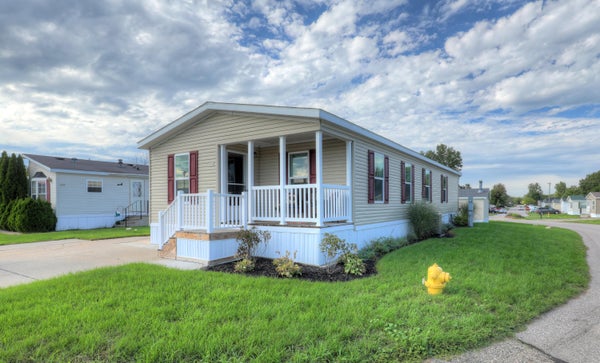 8519 SANDPIPER ST, ZEELAND, MI 49464 - Image e03bd0cef5e977debac4edc4b31b8a23/3321492115