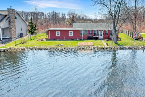 Photo of 68258 Cassopolis Road, Cassopolis, MI 49031 (MLS # 26013205)