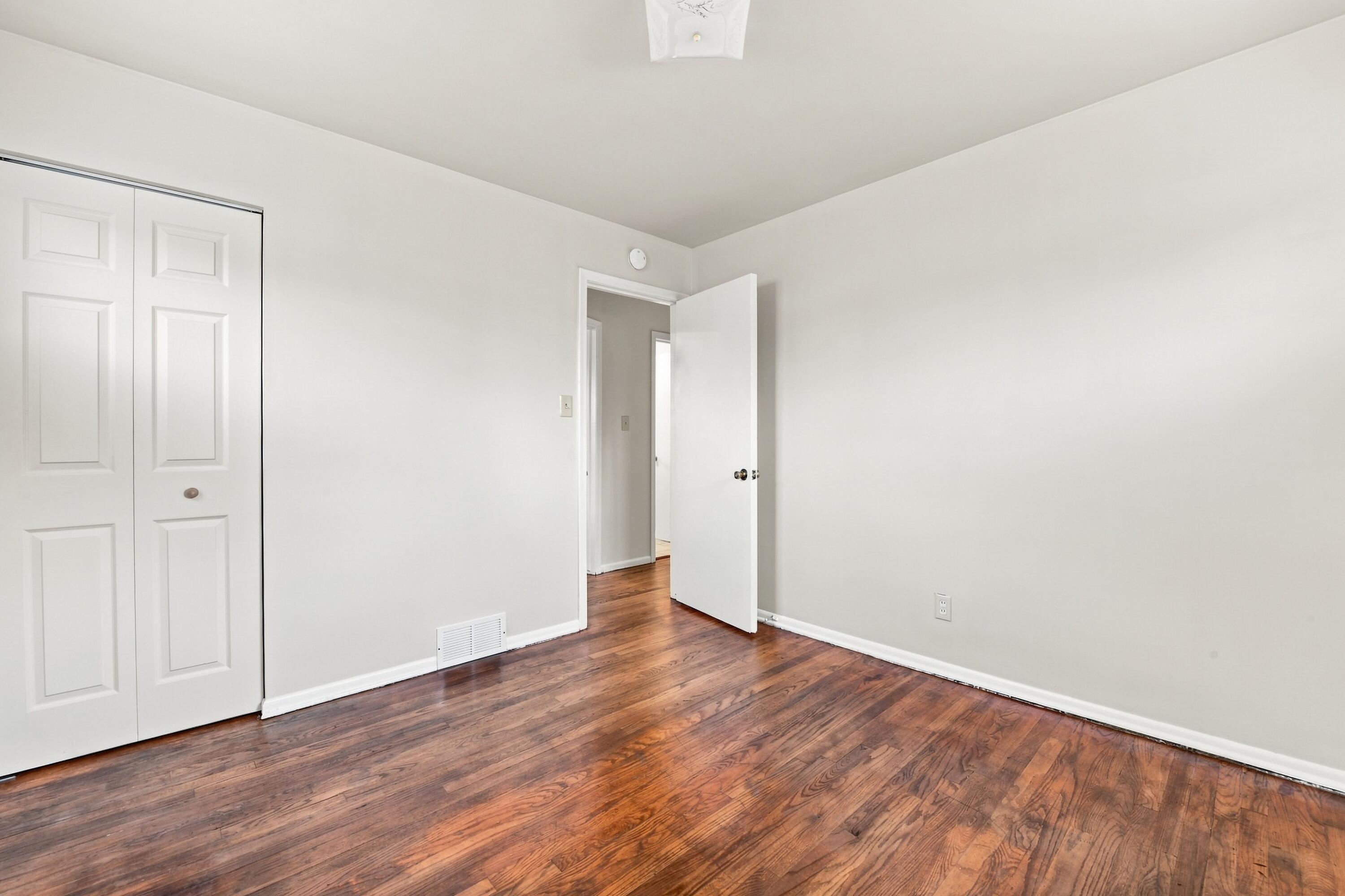 Listing 10
